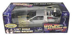 Diamond Select Back To The Future 2 II DeLorean Time Machine Lights Sound 1/15